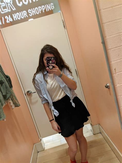 Pin By Brooke On My Pins Fashion Leather Skirt Mirror Selfie