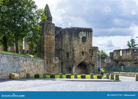 Ruins, Royal Palace in Dunfermline, Scotland Stock Photo - Image of ...