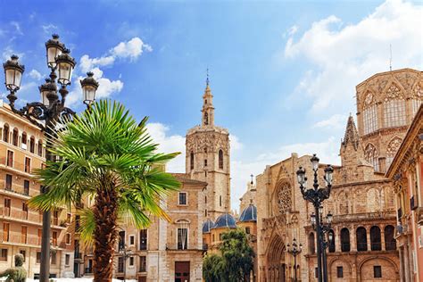 Top 1️⃣7️⃣ Valencia Attractions for Tourists + Locations ️