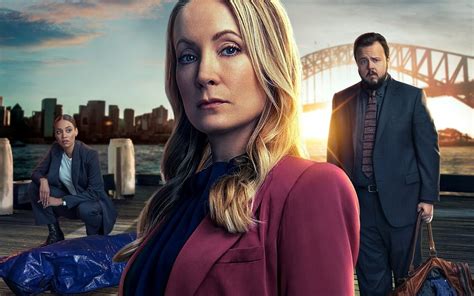 Australian Crime Drama North Shore Just Aired Starring John Bradley Joanne Froggatt And Kirsty