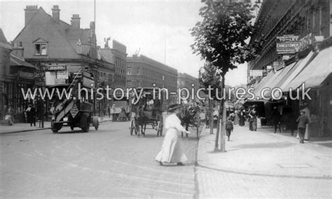 Street Scenes - Great Britain - England - London - North West London ...