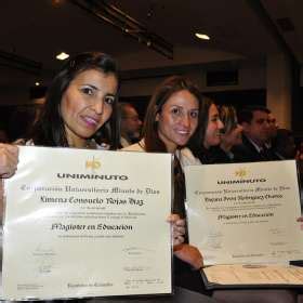 Fotos De Diplomas Universitarios En Bogot Colombia