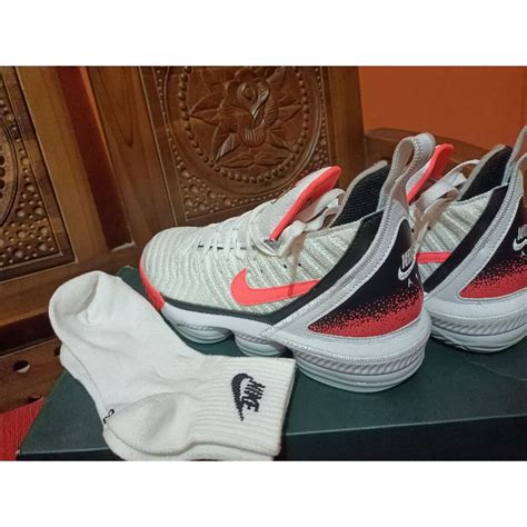 Jual Nike Basket Lebron Hot Lava Original Dijual Karena Kebesaran