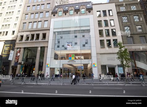 Microsoft New York City Flagship Store In Der Fifth Avenue In New York