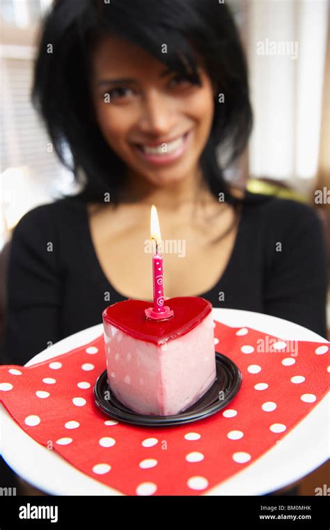 Heart Shaped Cake Hi Res Stock Photography And Images Alamy