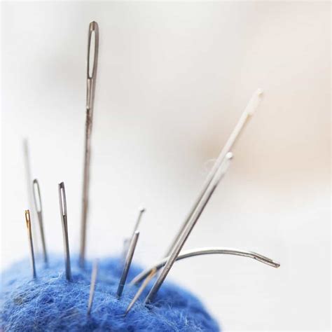 Sewing Machine Needles – A Guide for Beginners – Beginner Sewing Projects