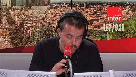 Le présentateur de la matinale de France Inter Nicolas Demorand les