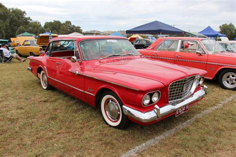 1961 Plymouth Valiant V200 2 door Hardtop | Plymouth valiant, Plymouth ...