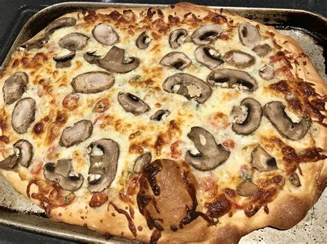 Homemade Mushroom Pizza Rfood