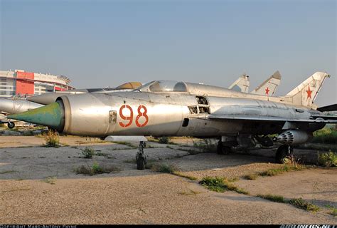 Mikoyan-Gurevich MiG-21PF - Russia - Air Force | Aviation Photo ...