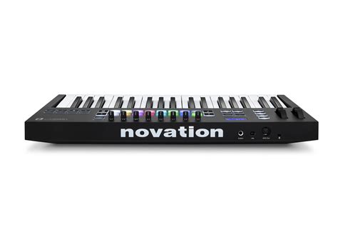 Teclado Controlador Novation Launchkey Teclas Mk Midi Usb Classic