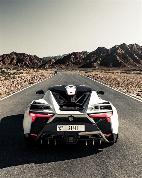 Pin By Vaniel On Hyper Car Exotic Sports Cars Lykan Hypersport