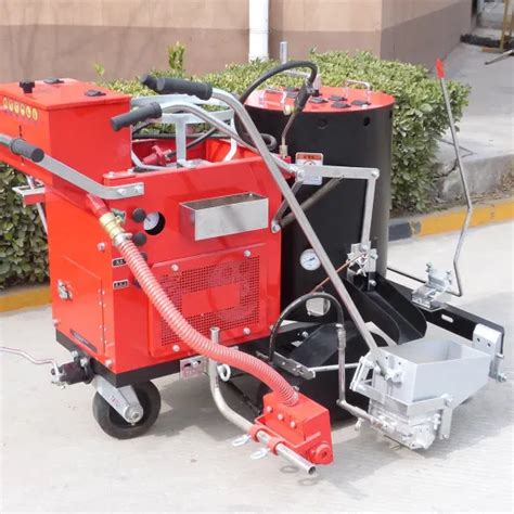 Self Propelled Thermoplastic Road Marking Machine For Thermoplastic