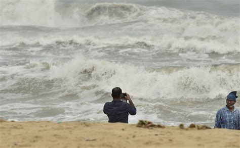 Tamil Nadu Ap Puducherry Prepare For Cyclone Nivar India