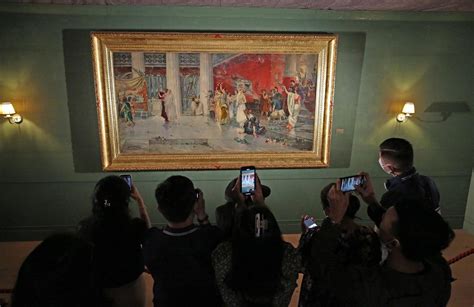 Museum visitors view newly recovered Juan Luna painting | Photos | GMA News Online