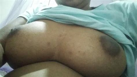 Indian Mallu Actress Shows Her Boobs And Plays With Her Pussy Alone XHamster