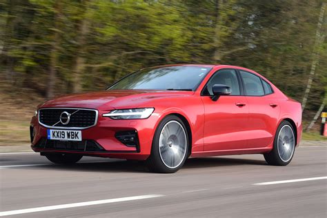 Volvo S60 Saloon Review Pictures Carbuyer