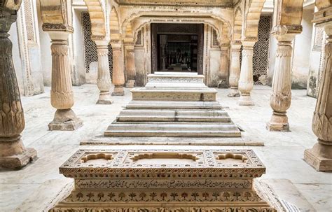 Paigah Tombs Hyderabad - A Royal Splendor