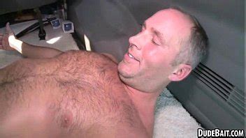 Este Maromo Mayor Sexy Es Follado Por El Culo Por Primera Vez XVIDEOS