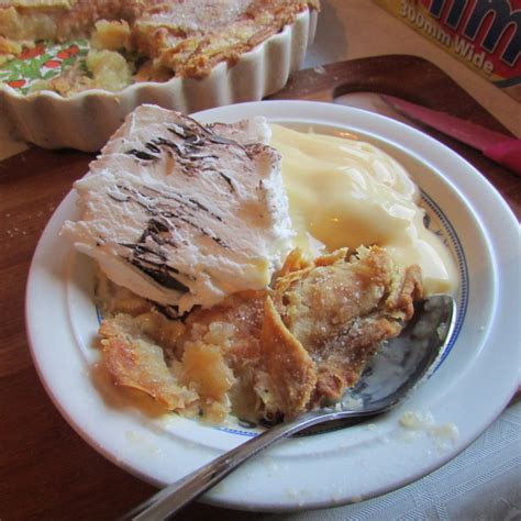 Recipe For A Juicy Apple Pie With Shortcrust Pastry Delishably