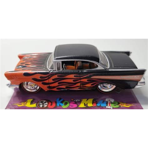 Hot Wheels ´57 Chevy Bel Air Custom Classics Escala 150 Loose Shopee Brasil