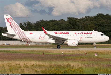 TS IMW Tunisair Airbus A320 214 WL Photo By Sierra Aviation