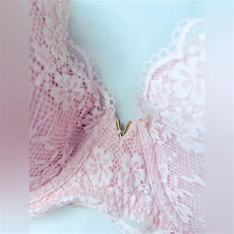 Victorias Secret Intimates And Sleepwear Victorias Secret Love Cloud Light Lined Plunge Bra