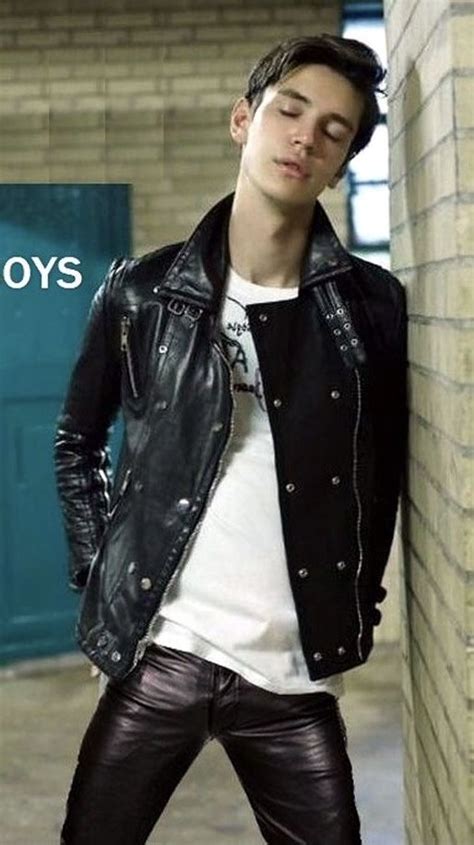 Pin On Guys In Leather Jackets