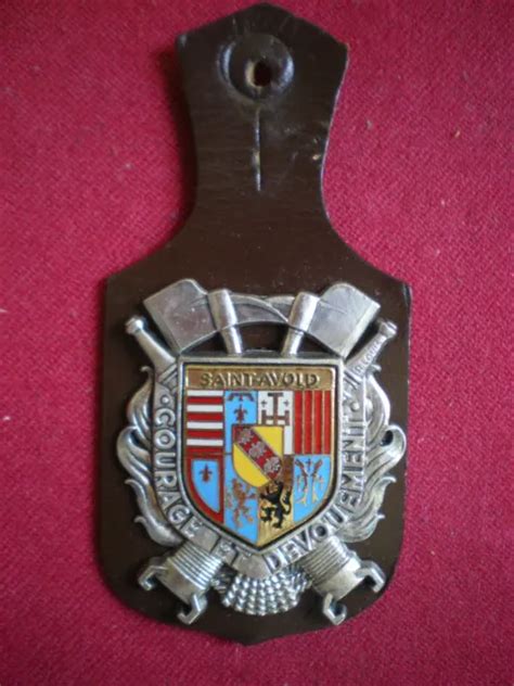 Insigne De Pompiers Pucelle Sapeurs Pompiers De Saint Avold S Eur