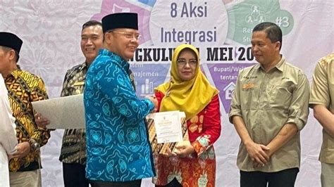 Pemkab Mukomuko Raih Penghargaan Terbaik Penanganan Stunting Optimis