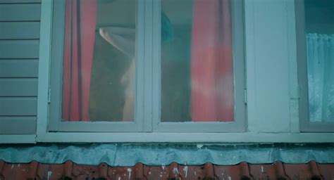 Nude Video Celebs Olivia Lonsdale Sexy Sirene