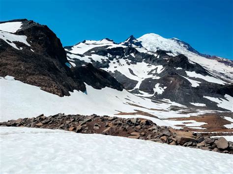 Complete Guide to Mount Rainier National Park - Chasing ADVNTR