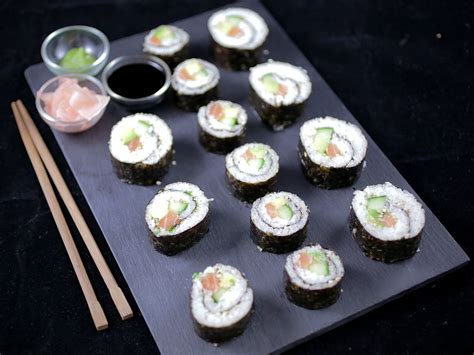 Makis Saumon Concombre Avocat Recette De Makis Saumon Concombre