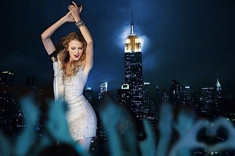 Taylor Swift Speak Now Thanksgiving Concert Special Speak Now Photo