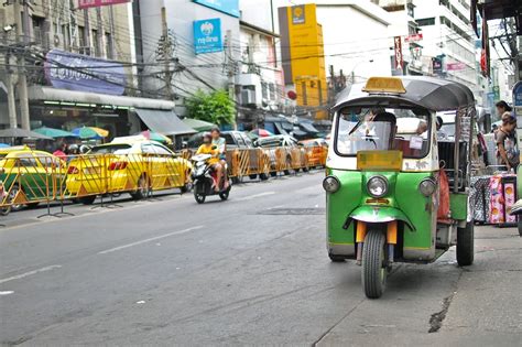 Tuk Tuks In Bangkok 5 Tips To Ride A Tuk Tuk In Bangkok Go Guides