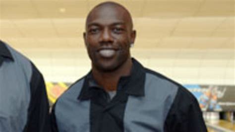 Terrell Owens still hopes NFL team will come calling