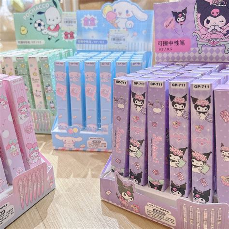 12 Loại Bút mực Gel xanh và đen Sanrio Capybara Cậu Bé Bút Chì Shin