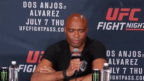 Stunner Anderson Silva Set To Fight Daniel Cormier At Ufc 200