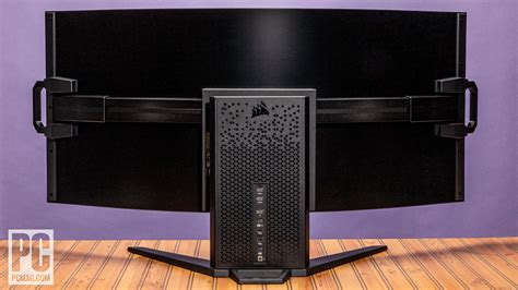 Corsair Xeneon Flex Preview | PCMag