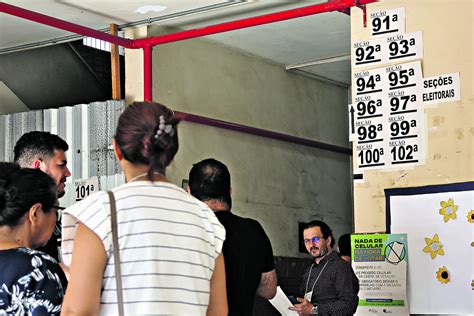 Prefeitos E Vereadores Tomam Posse Neste Primeiro Dia Do Ano Jornal