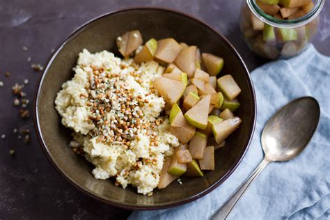 Hirse Porridge Mit Zimt Birne Und Buchweizen Topping Simply Vegan