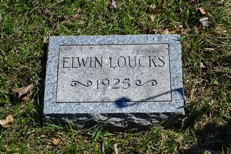 Elwin Ross Loucks Find A Grave Memorial