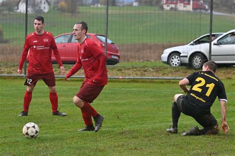 Fußball Kreisliga Nord Martinsreuther Patzer vor dem Spitzenspiel