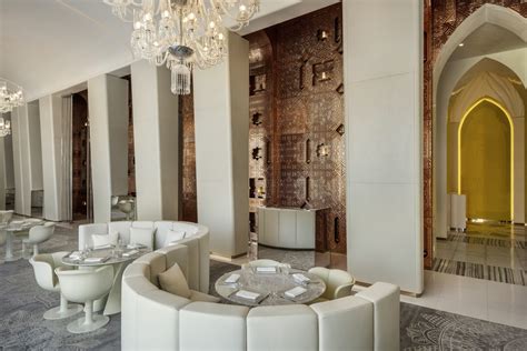 Fairmont Doha - Ultra-Luxury Inside The Crossing Swords