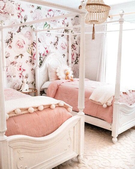 Make Shabby Chic Canopies For Beds