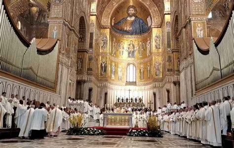 Gioved Santo Celebrata In Cattedrale La Messa Crismale Monreale