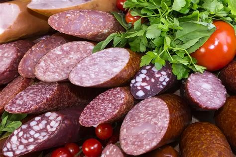 Веганская колбаса начнет продаваться в Минске с 2024 года - Минская ...