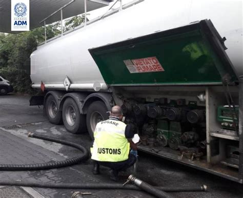 Catania Sequestrati 60mila Litri Di Gasolio Adulterato 3 Denunciati