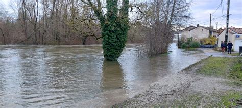 Inondations Sur Le Fleuve Charente EPTB Charente