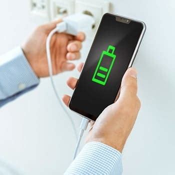 Come Caricare La Batteria Di Un Cellulare Senza Caricabatterie Sitename